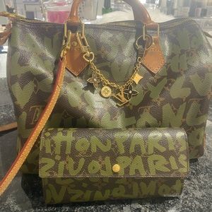 Limited Edition Louis Vuitton Stephen Sprouse Grafitti Speedy. Wallet included